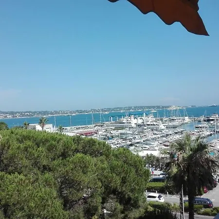 Grand Studio Climatise En Bord De Mer Avec Parking Securise Golfe-Juan Exterior photo